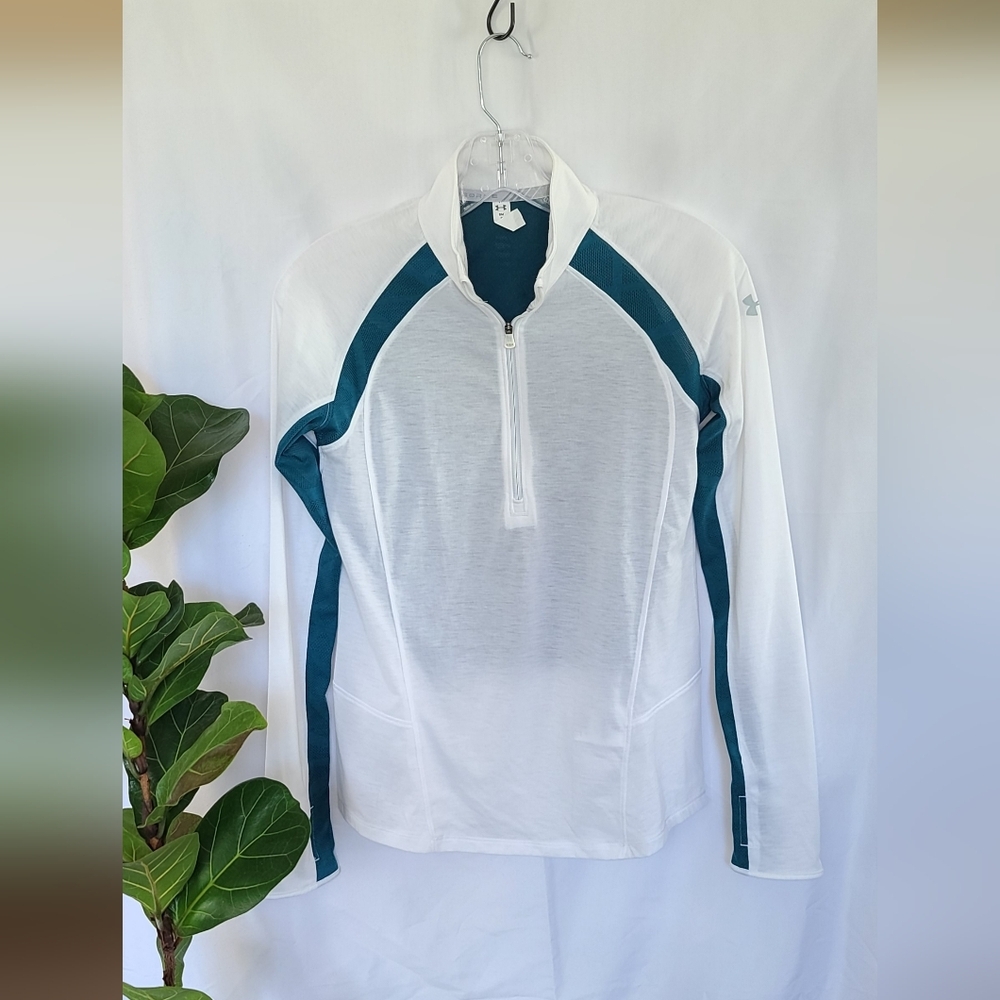Under Armour Womens  Tech ½ Zip Long Sleeve Pullover - Half Zip
